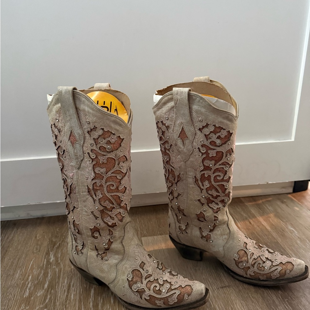 Corral Beige Western Boots
